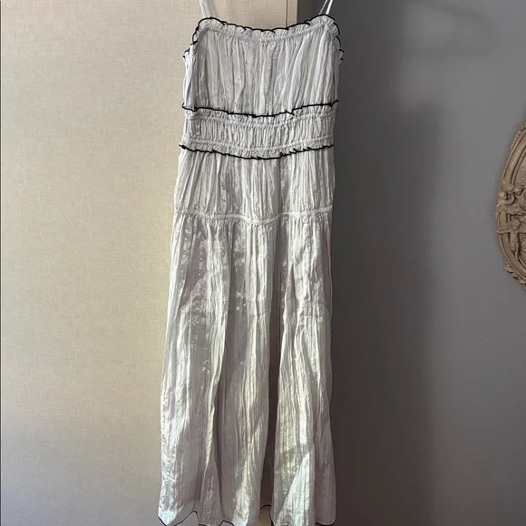 NWT J. Crew Light Gray Crinkled Maxi Dress size S - Picture 4 of 9